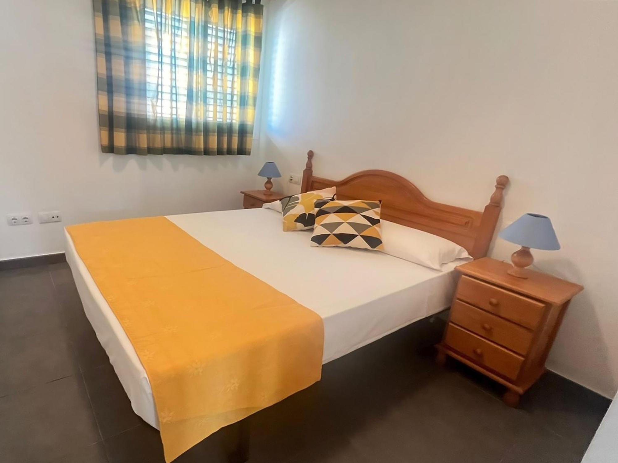 Apartament Arenas 3000 *